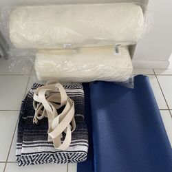 Yoga accessories 2 blankets 2 mats 2 straps 2 bolsters