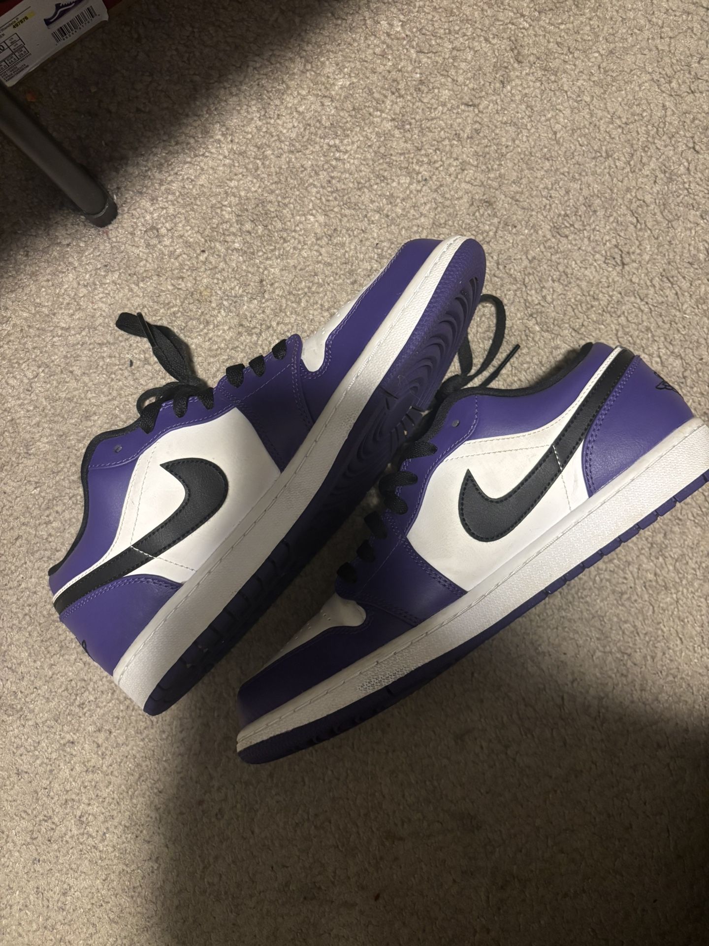 Air Jordan 1 Low Court Purple