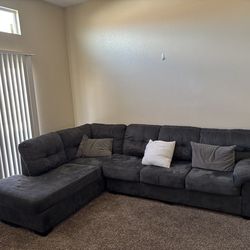 Detachable L shaped couch