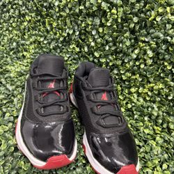 Size 6- Air Jordan 11 CMFT Low Bred