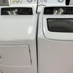 Frigidaire Washer And Dryer Set 