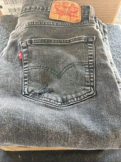 New Levi’s 512 34x32.