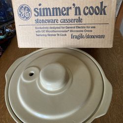 GE Simmer And Cook Stoneware Casserole