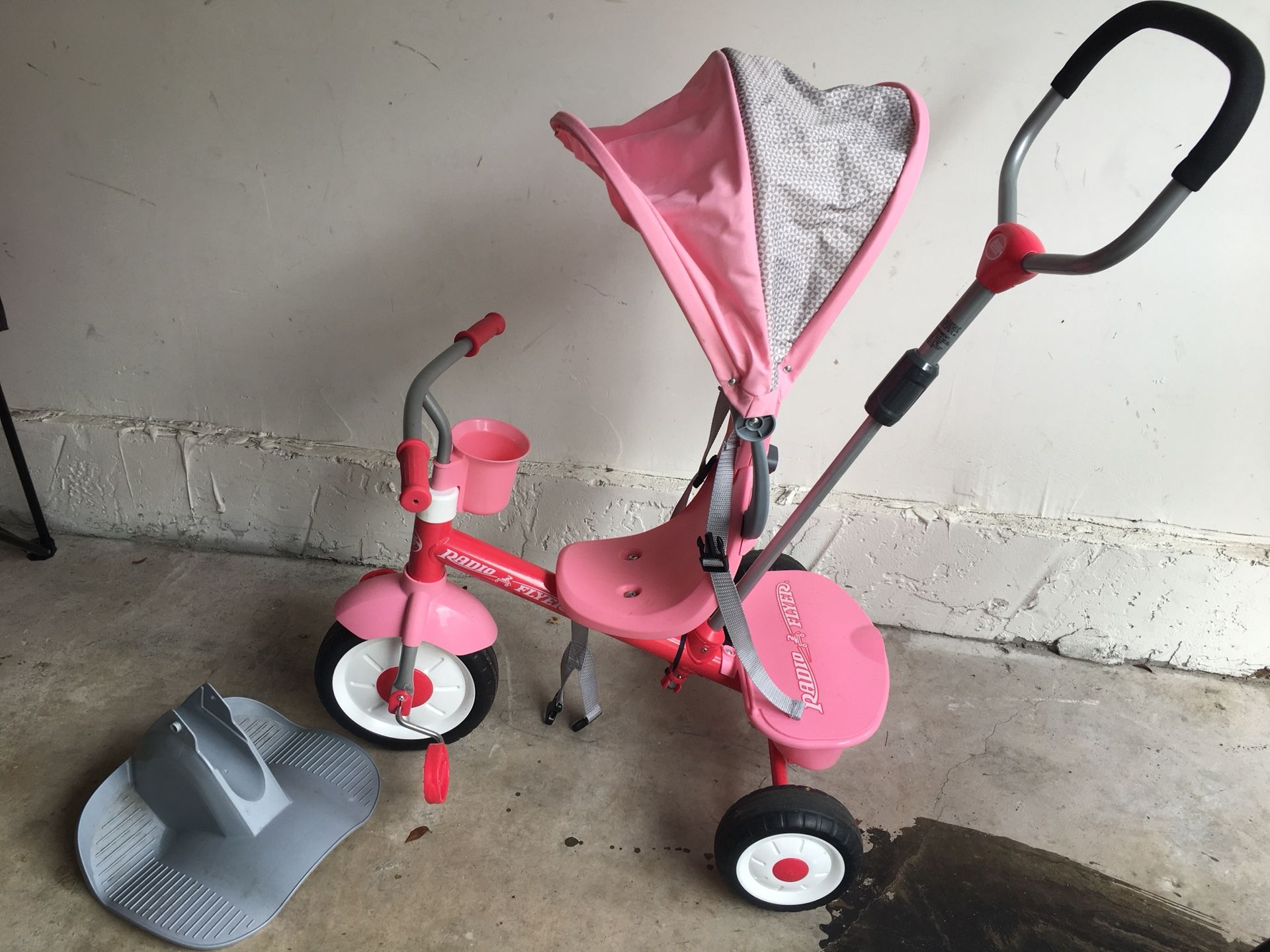 Radio Flyer adjustable kids bike