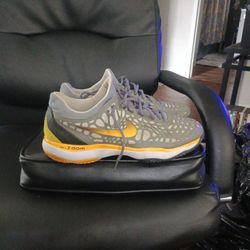Nike Zoom Size 13s