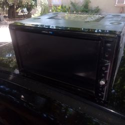 Blaupunkt Audio Receiver Touch Screen Bluetooth DVD Clean No Scratches