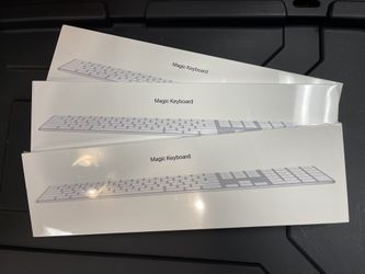 Apple Magic Keyboard with Numeric keypad (wireless, low profile, Bluetooth)