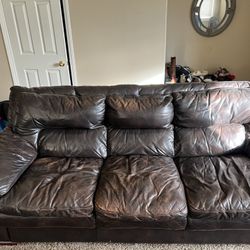 Free Couch 