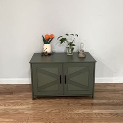 Homhedy Cat Litter Box Enclosure,Litter Box Furniture Hidden with Barn Door,Wooden Cat Washroom Furniture,Fit Most of Litter Box, Green, CL50L