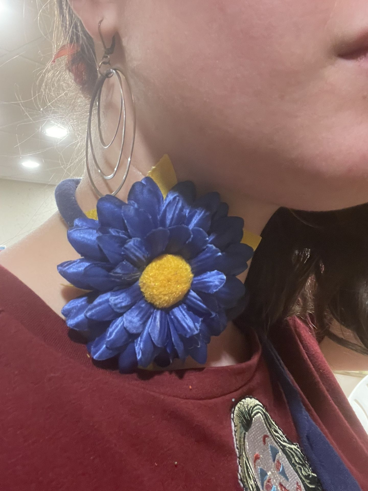 Reworked Blue Flower Choker