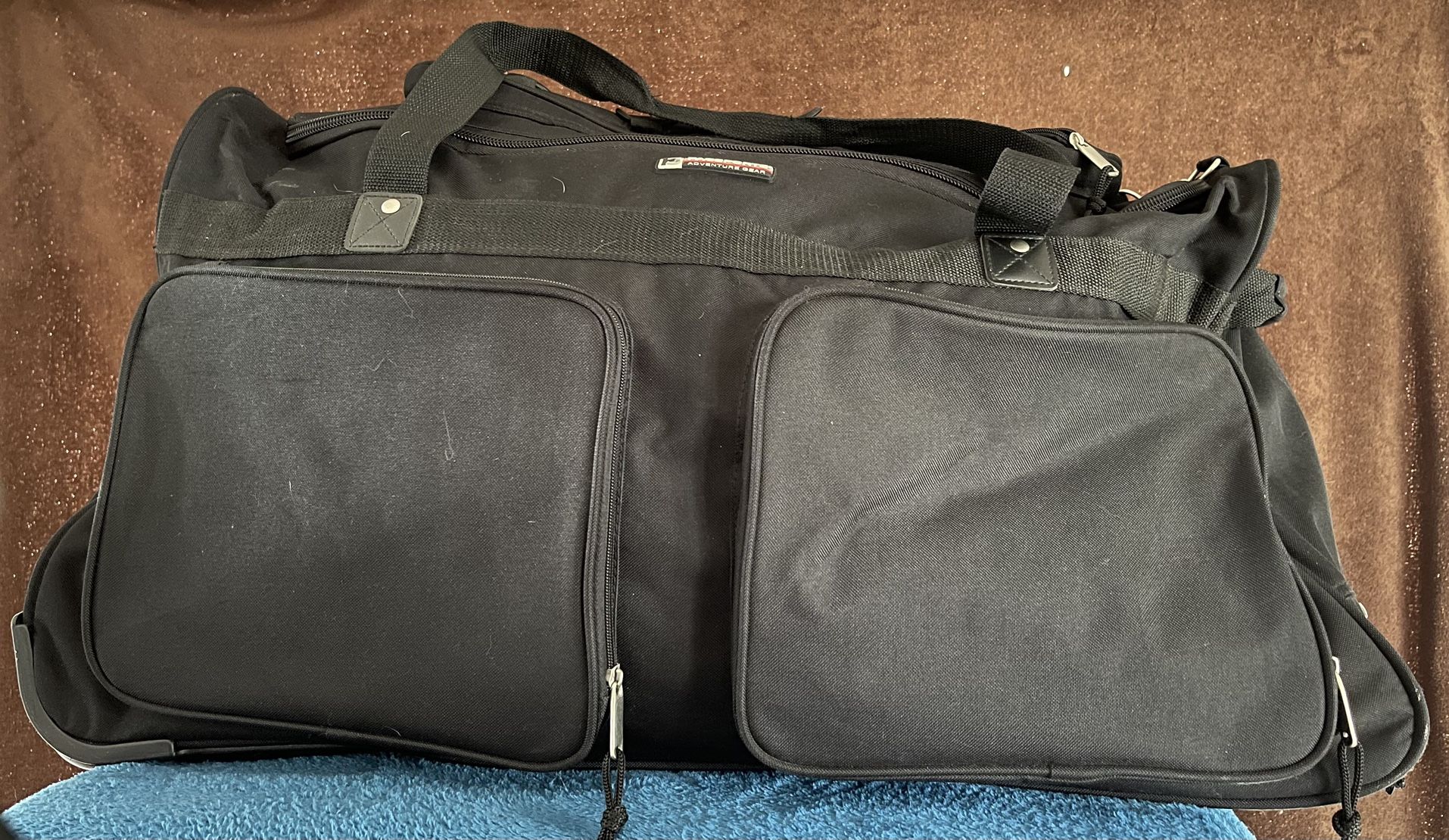 Pacsport Large Rolling Duffle Bag Luggage Bag Extendable Handle Wheels Black