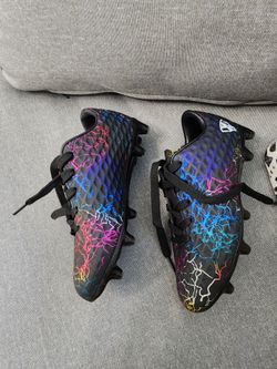 Kids Soccer Shoes size 11