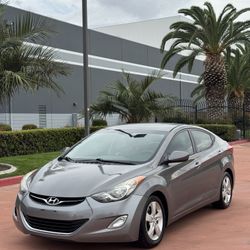 2012 Hyundai Elantra