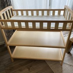 Dream On Me Emily Changing Table in Neutral