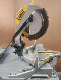  12" Corded Miter Saw 15 Amp.
