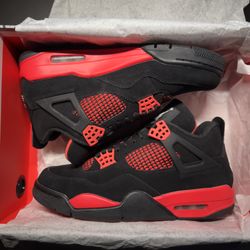 Air Jordan 4 Retro Red Thunder Size 8.5