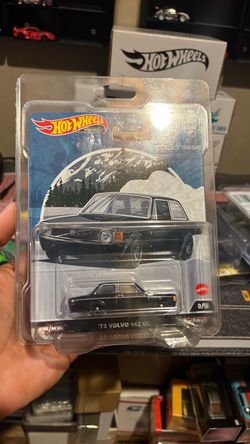 Hot wheels premium AutoStrasse chase