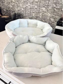 COOLING PET BEDS SMALL AND MEDIUM ❄️❄️🧊