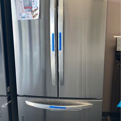 27 Cu.ft Smart Counter Depth Max French Door Refrigerator 