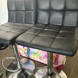 Black Bar Stools 