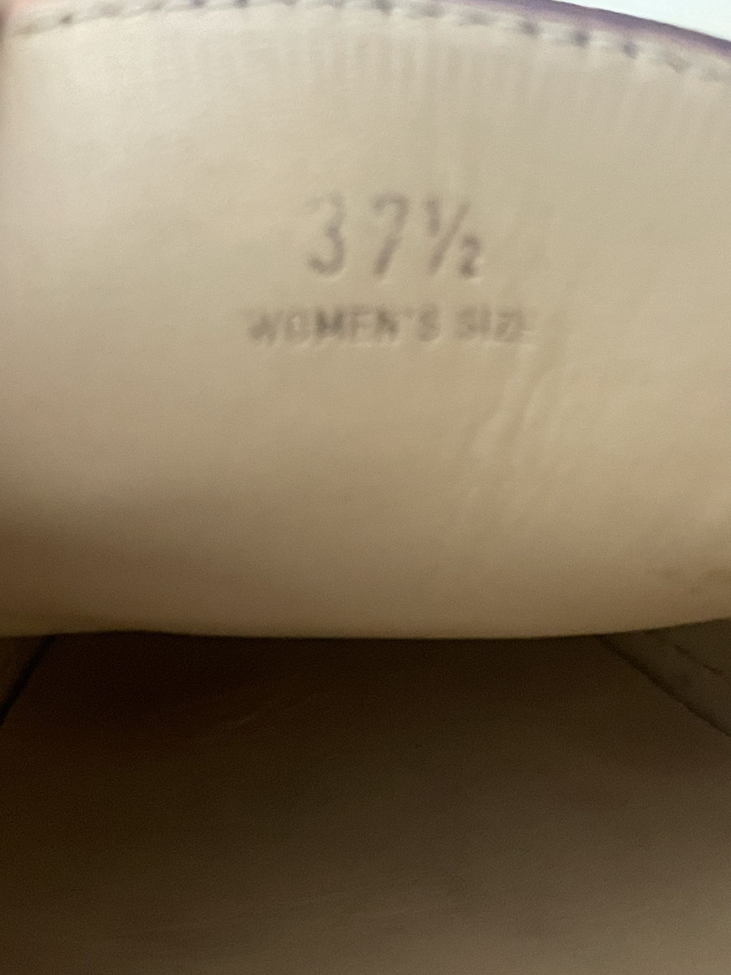 Women’s Tod’s