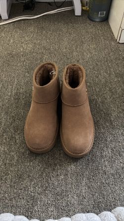 Skechers boots