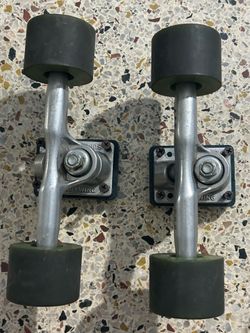 Skateboard vintage trucks wheels and bearings Goldwing trucks OJlll wheels, and bearings