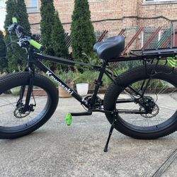 Kawasaki Sumo 4.0 Fat Tire Bike