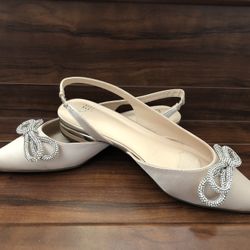 Jones New York, Flats