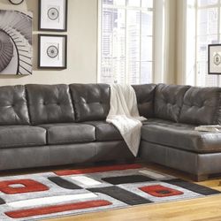 Alliston Gray RAF Sectional

