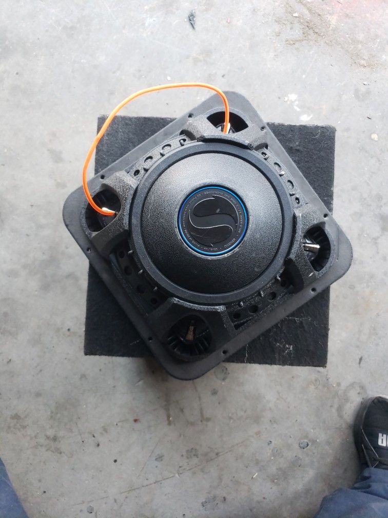 l7 Kicker 12" New 1500watts peak power 750w RMS0 for Sale in San Bernardino, CA OfferUp