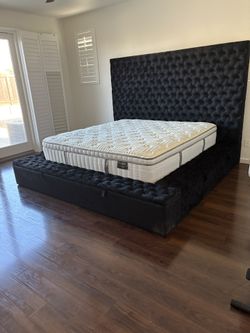 King Bed Set MOVING MUST SELL