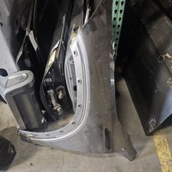 2023 2024  Mercedes Eqb Fender Oem 