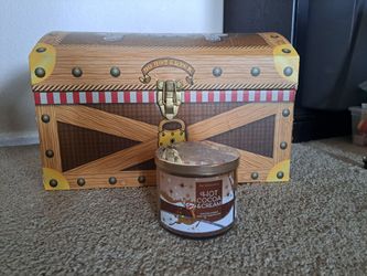 Kids treasure chest