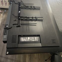 Sony smart tv 65” + sound bar