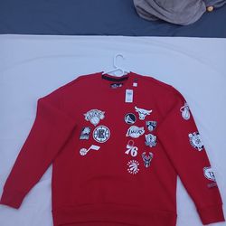 NBA Hollister sweater