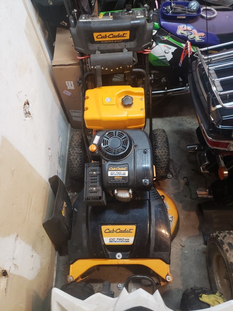 Cub cadet 760ES for Sale in Villa Rica, GA OfferUp