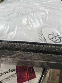 BAMBOO PILLOWTOP  !! QUEEN SET $249 !! == MATTRESS AND BOX SPRING