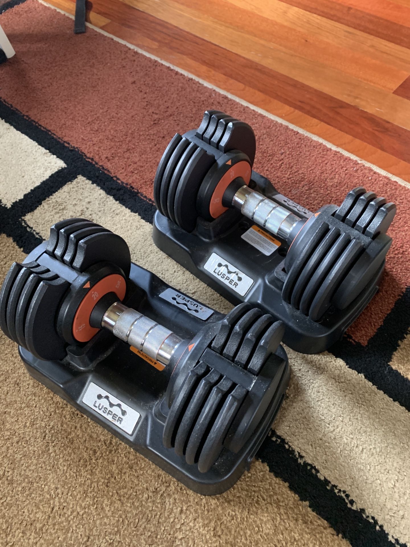 Adjustable Weight Dumbells 