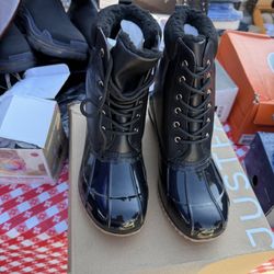Snow /rain Boot Size 11 