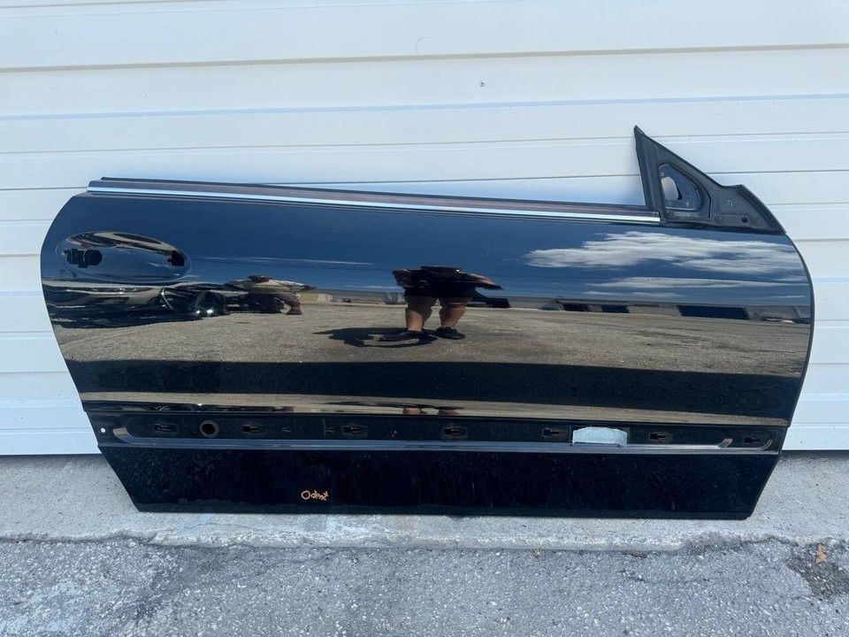 06-09 Mercedes W209 CLK350 Front Right Passenger Door Panel Shell OEM