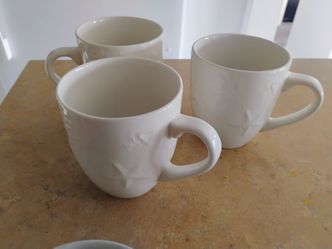 3 Thomson Pottery Mugs