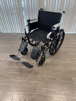 $99 /New/ Medline “wide seat” wheelchair / 300 pound capacity / 19” wide seat