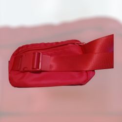Lululemon Pink Brand New Fanny Pack 