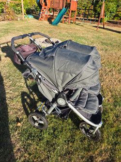 Bumbleride Twin Stroller