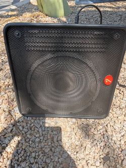 fender 1270.  bi amplifier. 100 watts