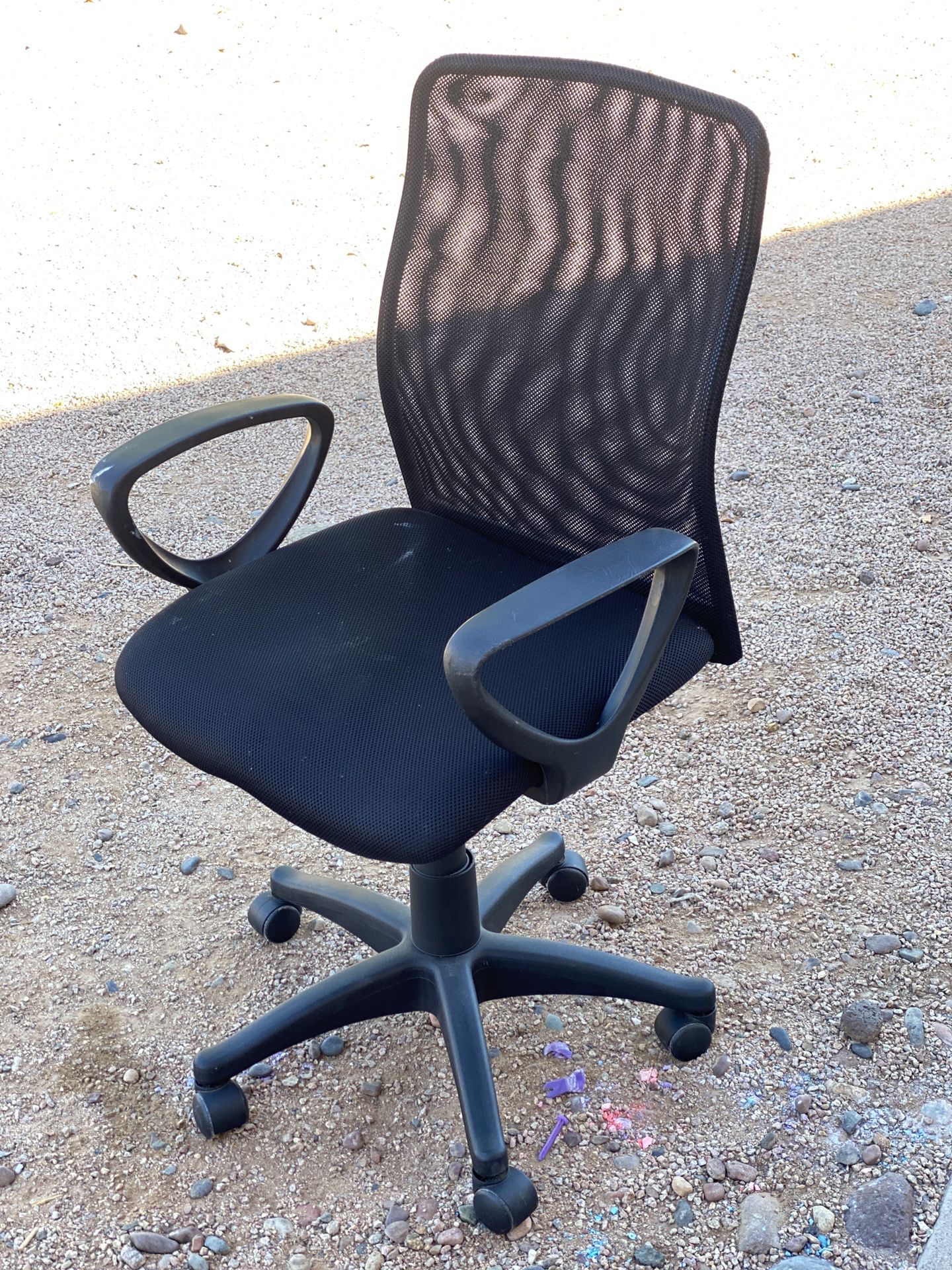 Mesh office chair ergonomic