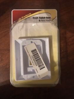 Single switch base and face plate