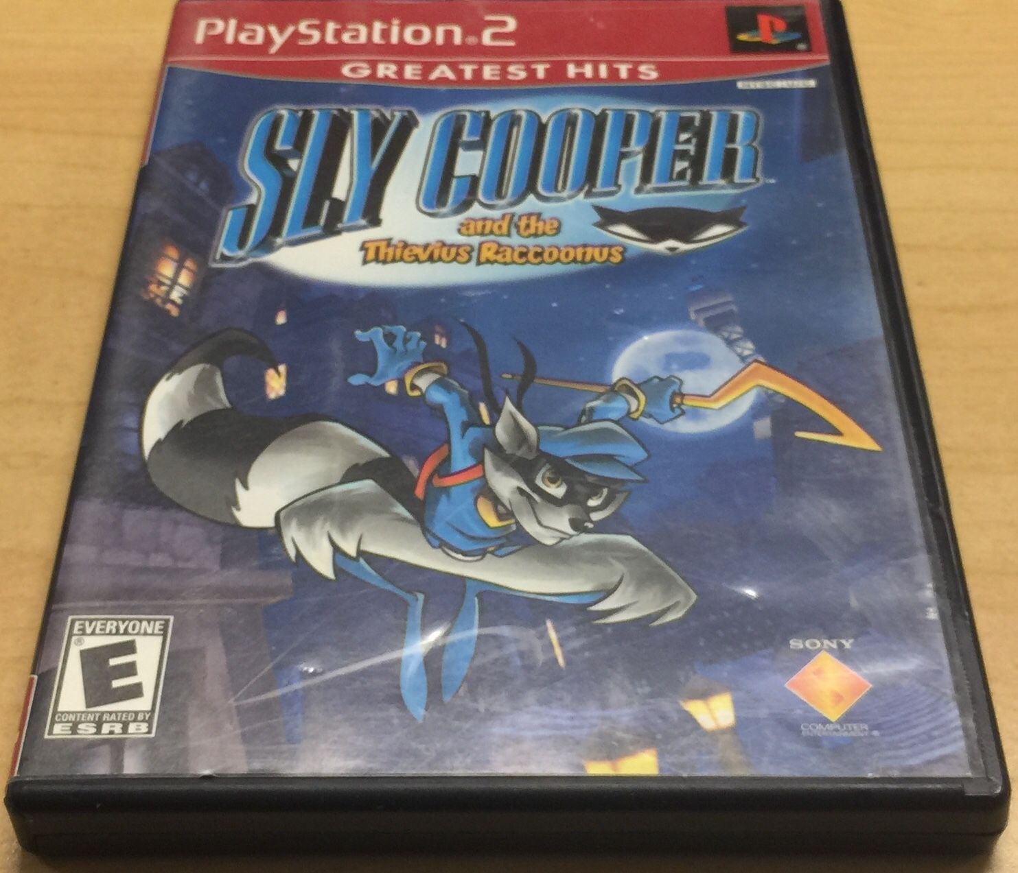 Sly Cooper and the Thievius Raccoonus - Playstation 2 – Retro