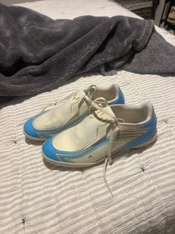 Adidas Soccer Cleats White Blue Gold 8.5 men